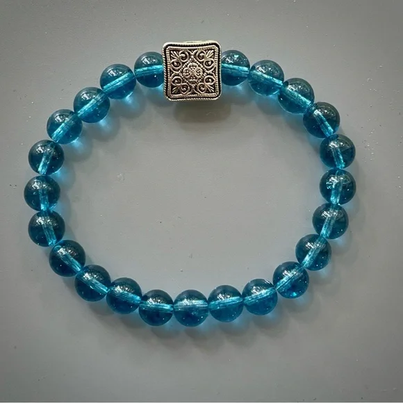 Dark Blue Crystal Handcrafted Beaded Bracelet with Silver Accent - Picture 4 of 7